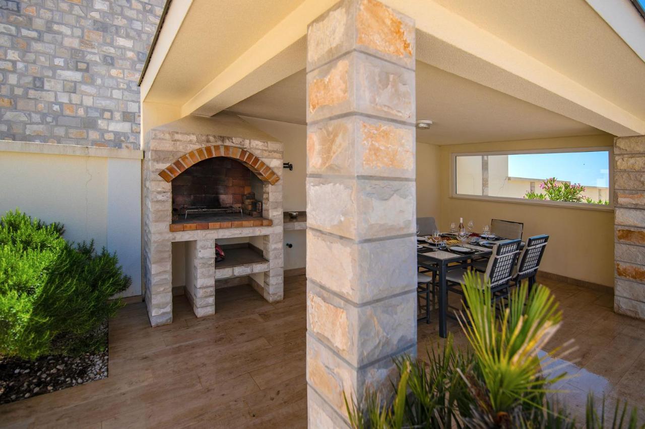 Luxury Villa Miriam With Private Pool And Jet Pool Near Dubrovnik Ivanica Eksteriør bilde
